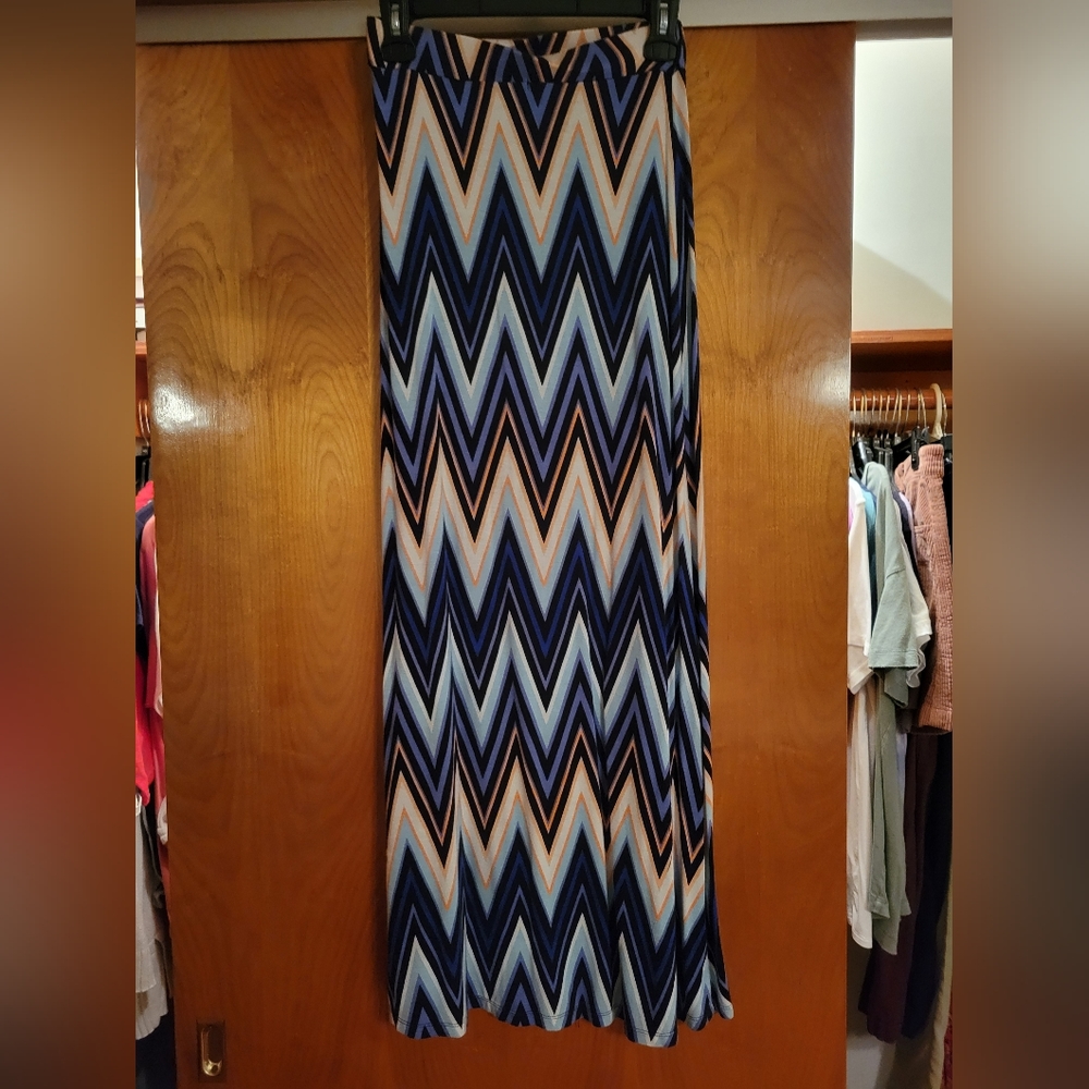Patterned Maxi Skirt